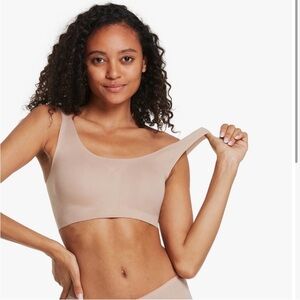NWT Lilysilk bra OS beige